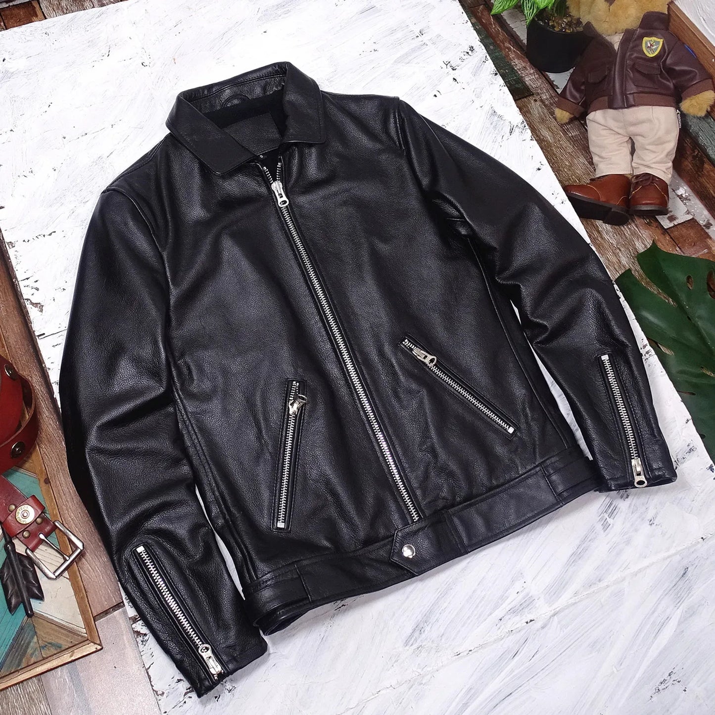 Men's genuine sheepskin leather jacket with small lapel